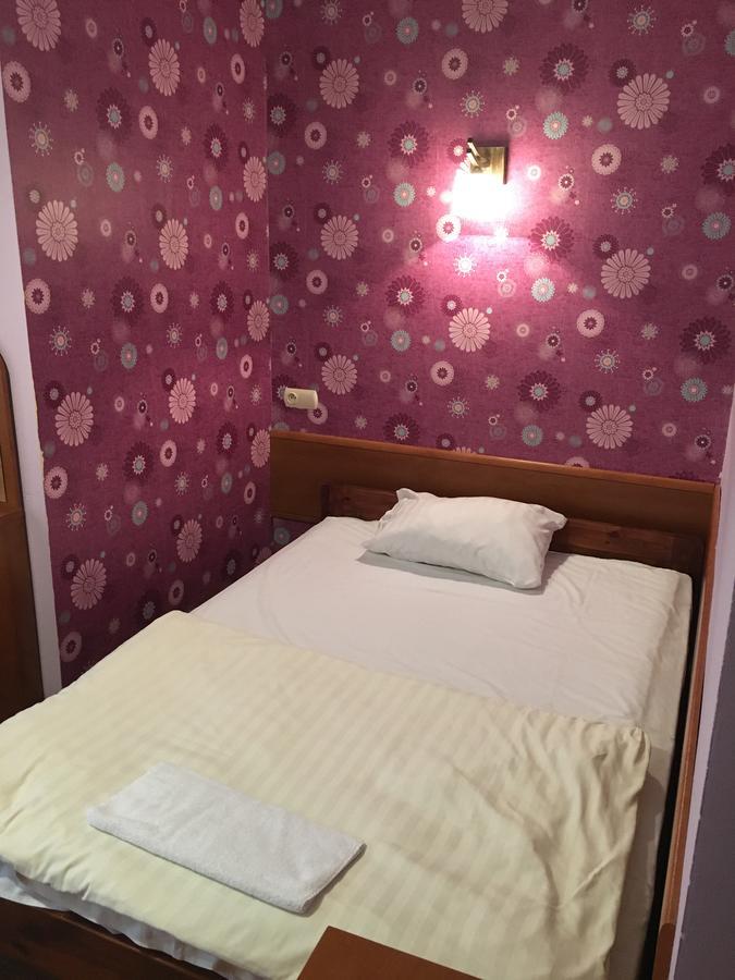 Gosciniec Kukle Bed & Breakfast Exterior foto