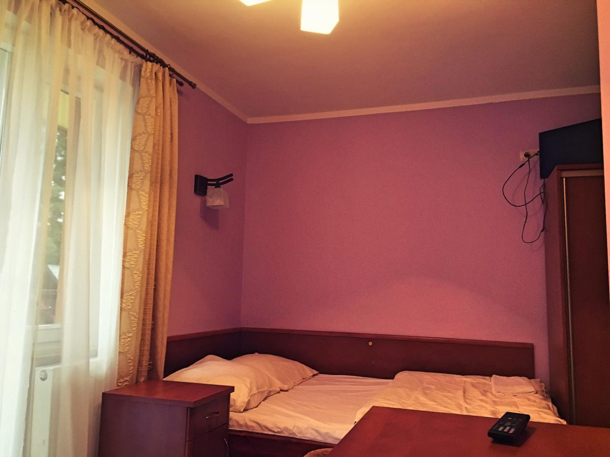 Gosciniec Kukle Bed & Breakfast Exterior foto