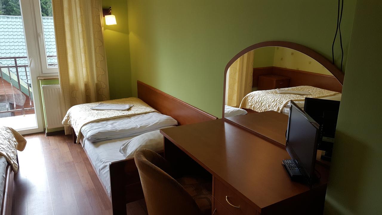 Gosciniec Kukle Bed & Breakfast Exterior foto